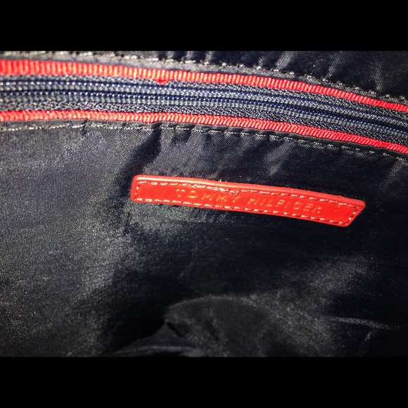 Tommy Hilfiger bag - Picture 4 of 5